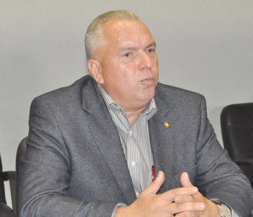 Nicuşor Constantinescu contestă executarea unei hotărâri